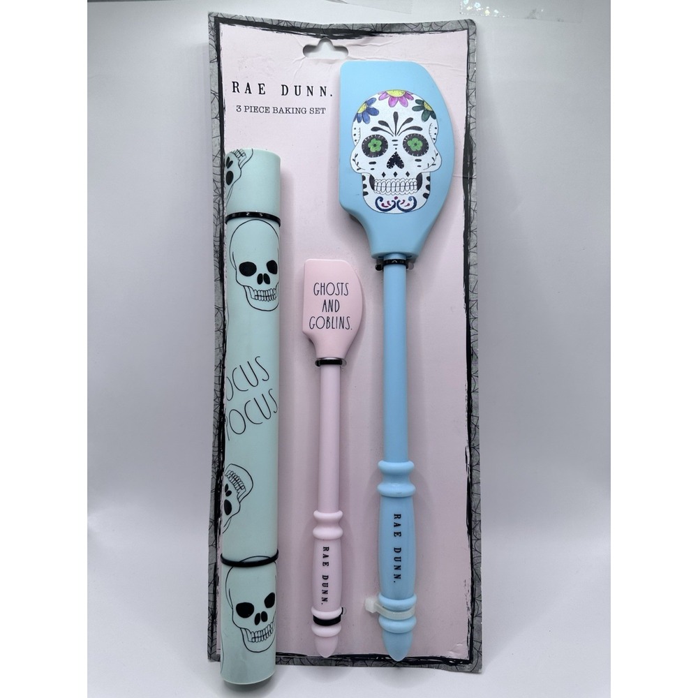 New Rae Dunn Halloween 3 Piece Baking Set‎ - Spatula, Mat